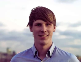 Anthropic's Paper Gains: A Sober Look at Amazon and Google's AI Windfall